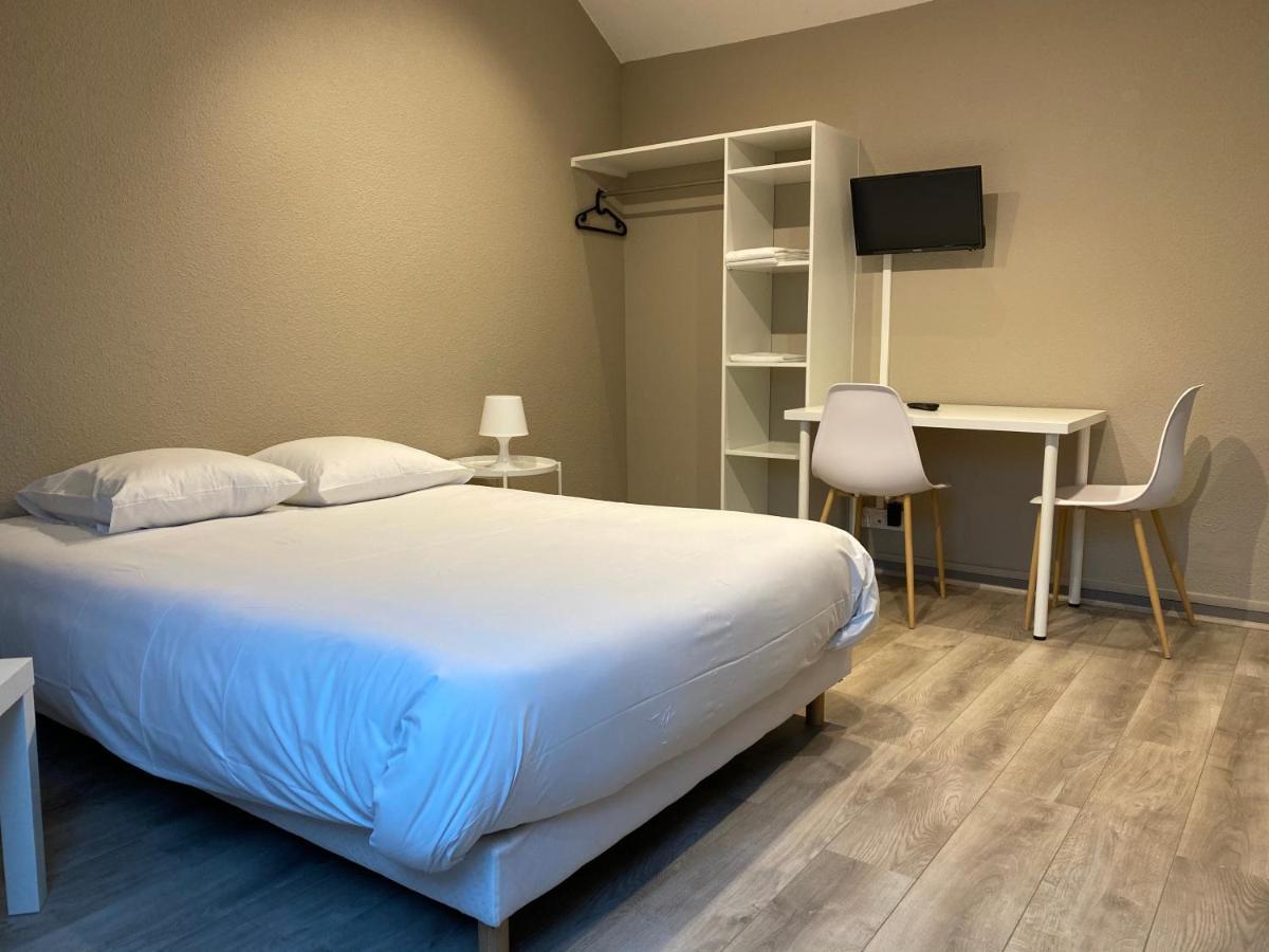 Le Relais De La Gare Hotel Dole Buitenkant foto