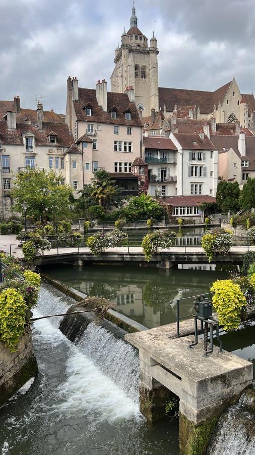 Le Relais De La Gare Hotel Dole Buitenkant foto