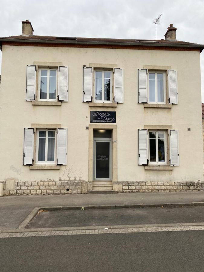 Le Relais De La Gare Hotel Dole Buitenkant foto